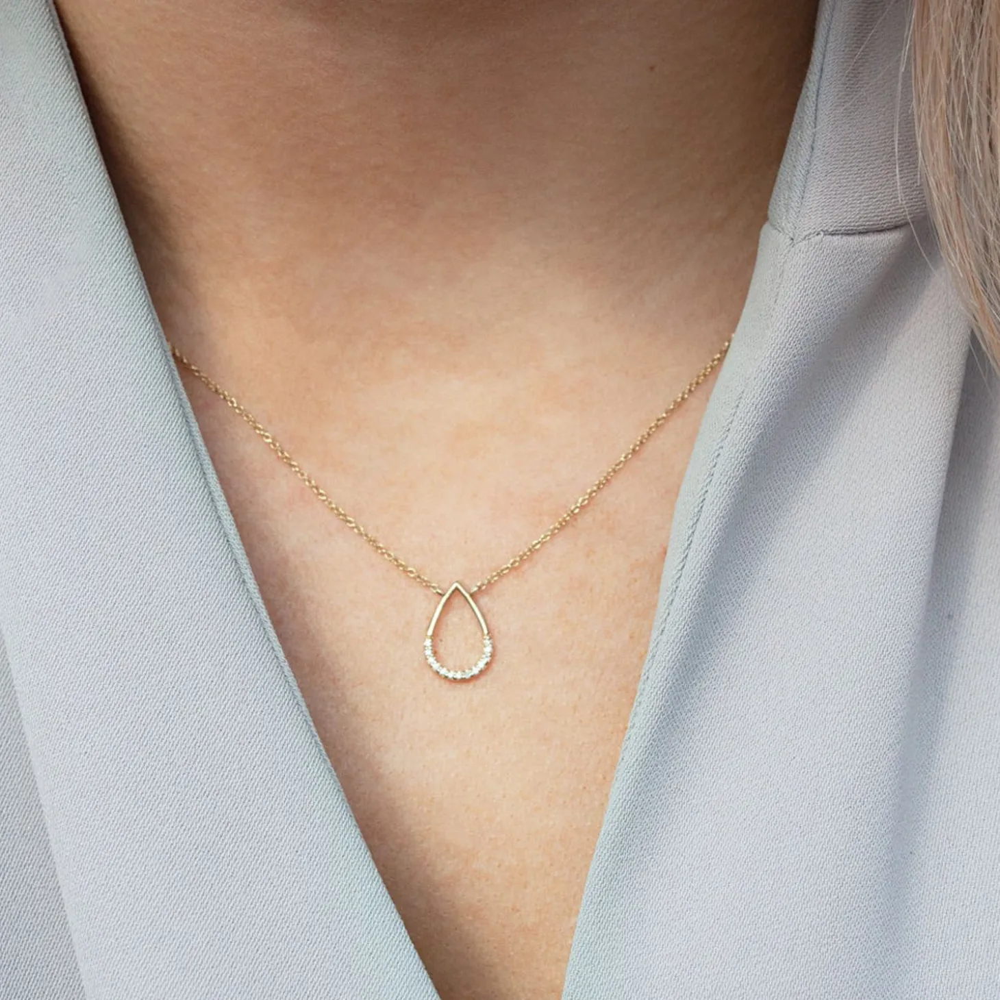 Aria - 18Ct Gold, Pave Diamond Pear Necklace^The Alkemistry Discount