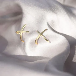 Aria - 18Ct Gold, Plain Crossover Earrings (Pair)^The Alkemistry Outlet