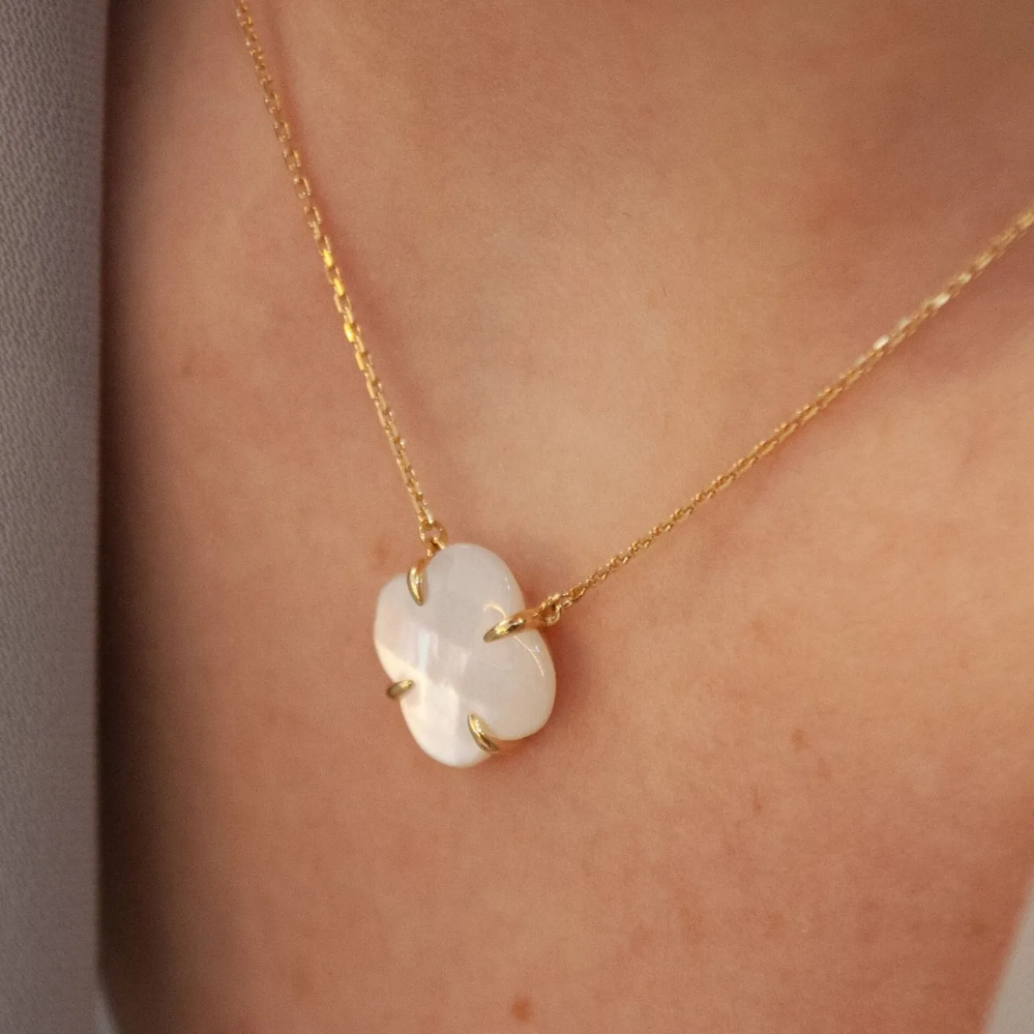 Morganne Bello 18Ct Yellow Gold Victoria Clover Mother Of Pearl Necklace^The Alkemistry Online
