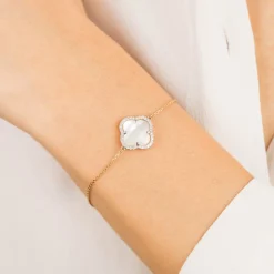Morganne Bello 18Ct Yellow Gold Clover Diamond Bezel Mother Of Pearl Chain Bracelet^The Alkemistry Online