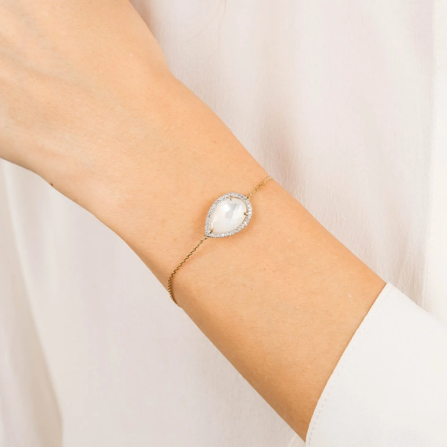 Morganne Bello 18Ct Yellow Gold Alma Pear Mother Of Pearl Diamond Bracelet^The Alkemistry Fashion