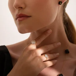 Morganne Bello 18Cy Yellow Gold Victoria Mother Of Pearl Claw Diamond Ring^The Alkemistry Cheap